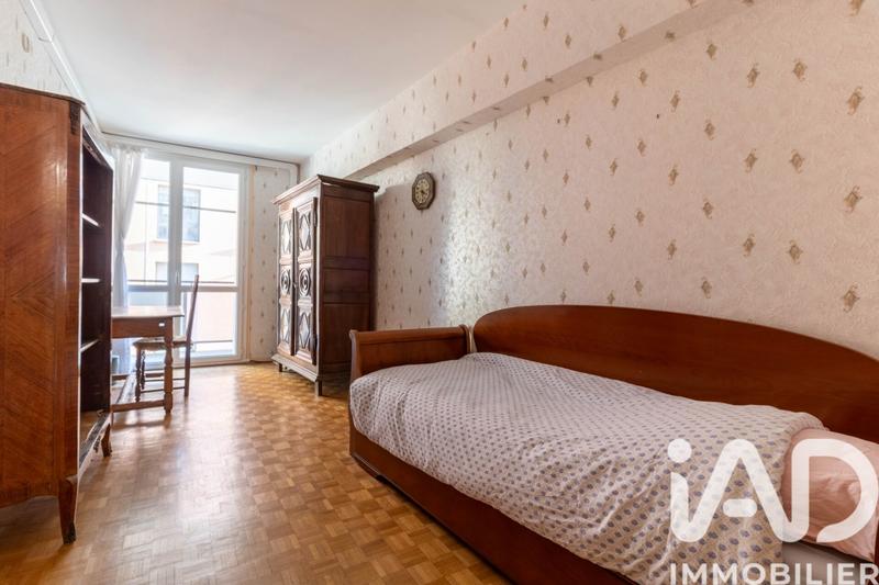 Appartement - 92 m² - 4 pièces