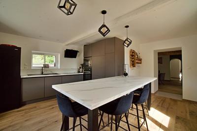 Maison - 147 m² - 5 pièces