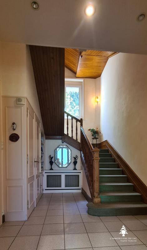 Maison - 299 m² - 14 pièces