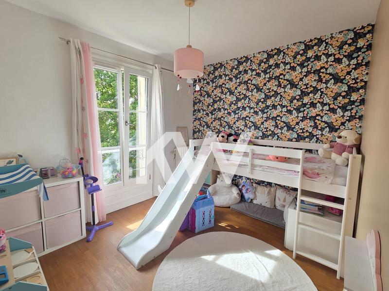 Maison - 150 m² - 7 pièces