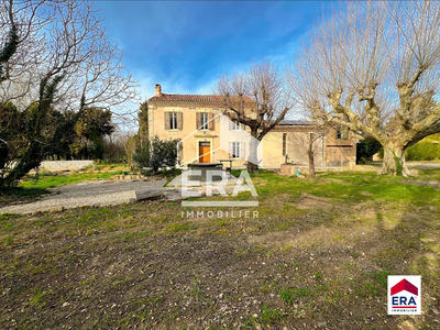 Maison - 196 m² - 5 pièces