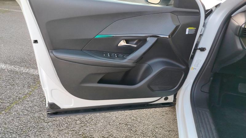 Peugeot 2008 1.5 BlueHDi 130 Eat8 Allure Pack - Automatique