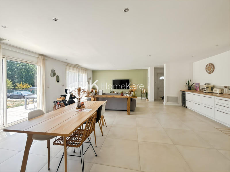 Maison - 128 m² - 5 pièces