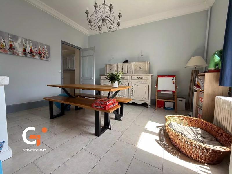 Maison - 140 m² - 6 pièces