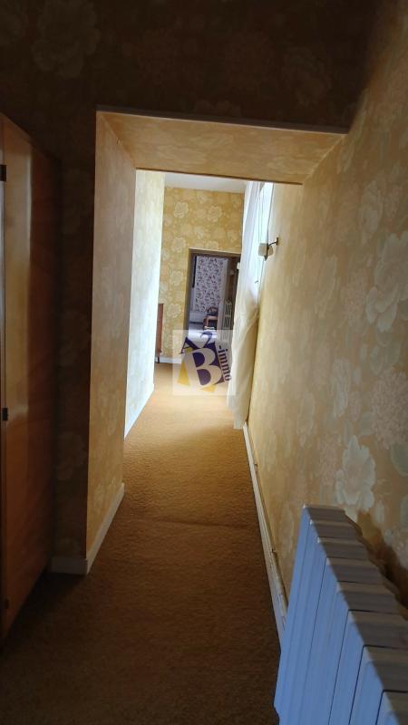 Maison - 221 m² - 9 pièces