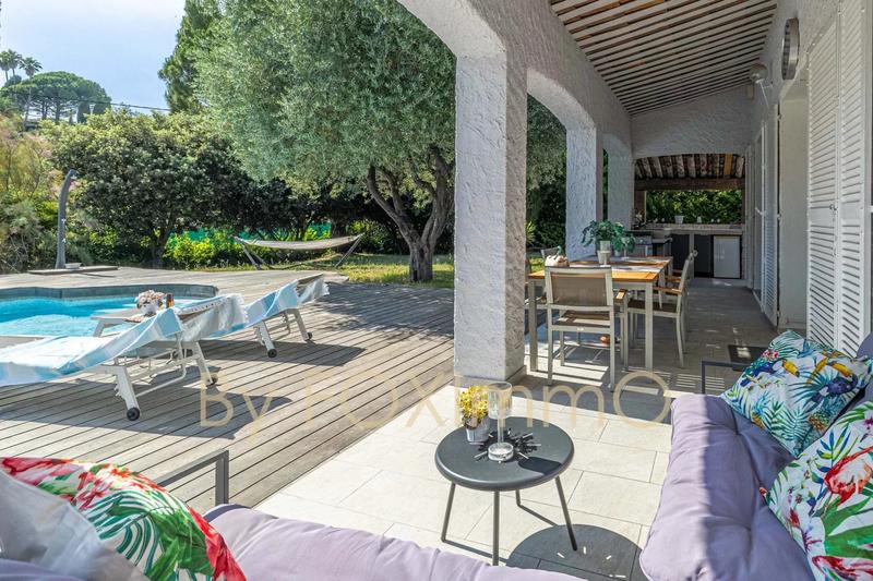 Maison - 190 m² - 7 pièces