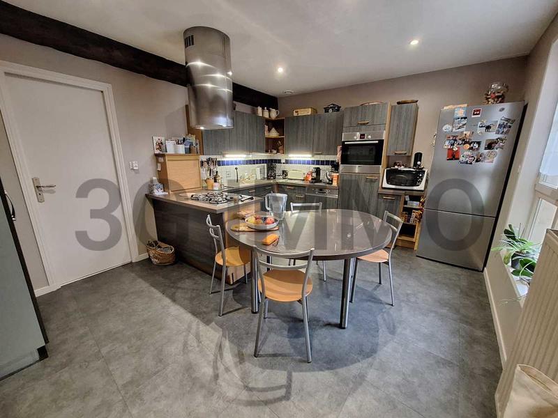 Maison de ville - 167 m² - 8 pièces