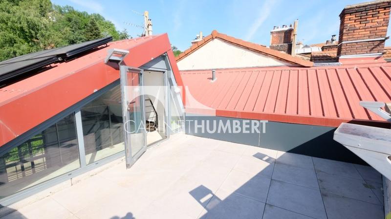 Loft - 177 m² - 5 pièces