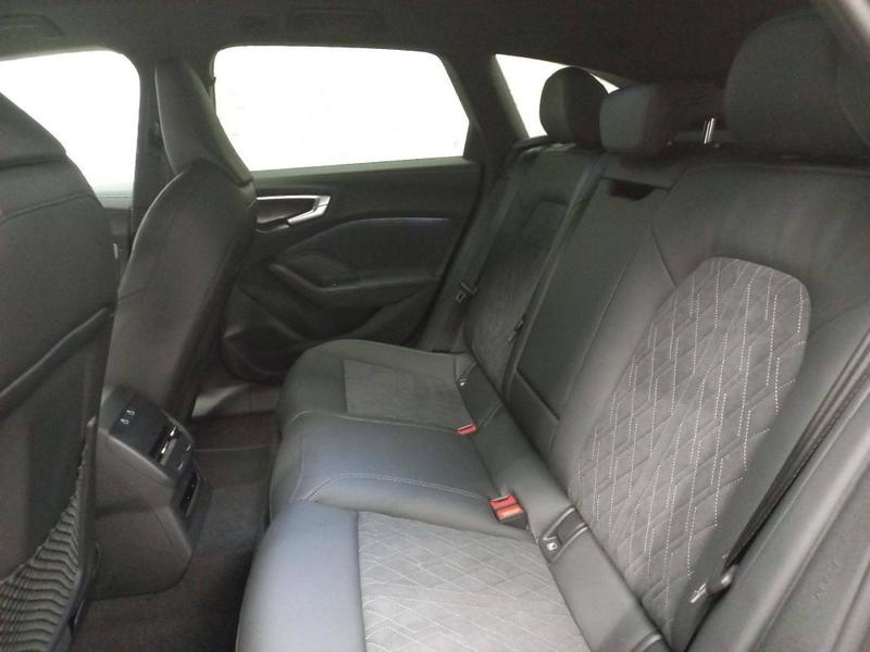 Audi A5 Avant Tdi Hybride 204 ch s tronic 7 Quattro s line