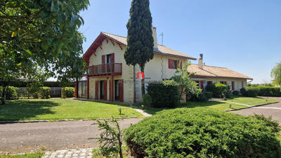 Maison - 178 m² - 5 pièces
