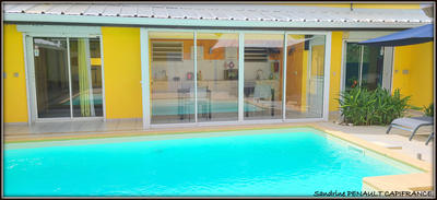 Maison - 165 m² - 8 pièces