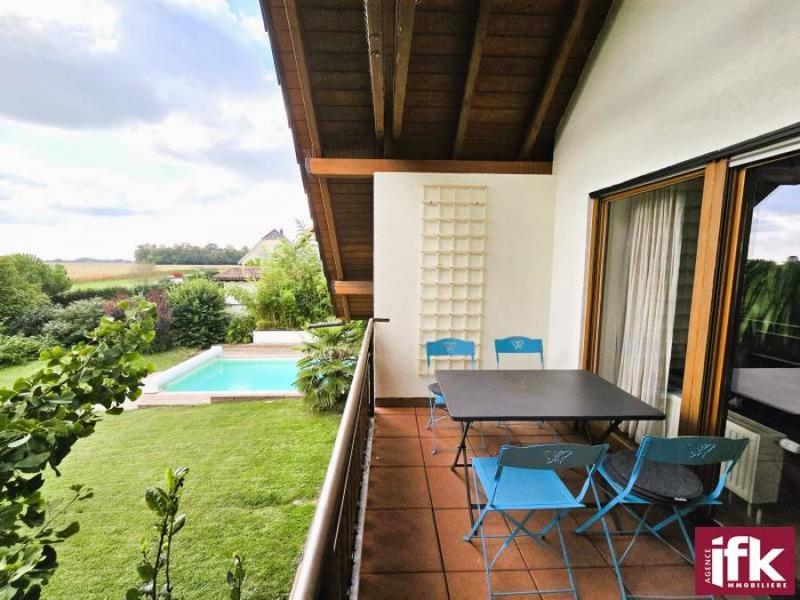 Propriété - 249 m² - 9 pièces