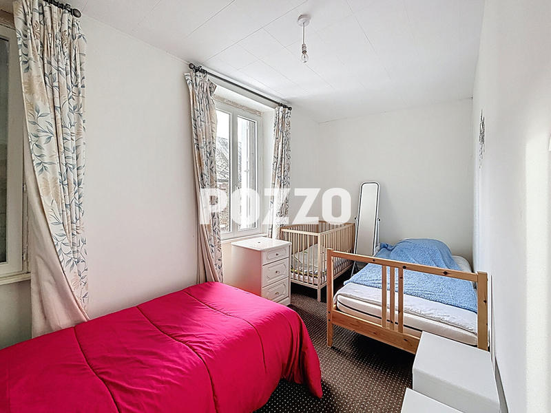 Maison - 100 m² - 6 pièces