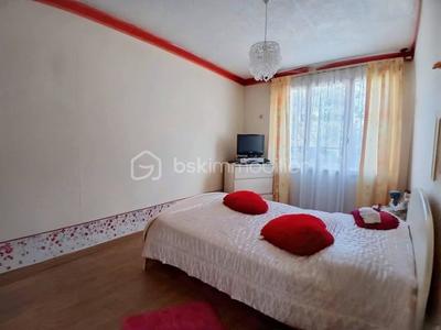 Maison de ville - 130 m² - 7 pièces