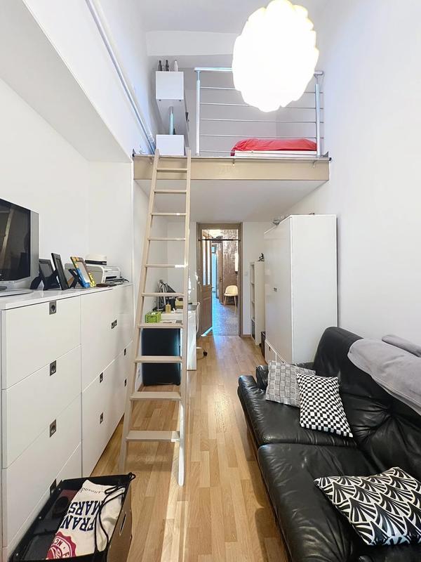 Appartement - 165 m² - 6 pièces