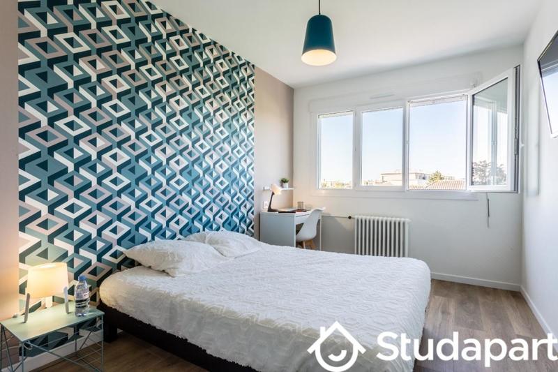 Chambre - 10 m² - 1 pièce