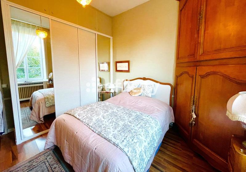 Appartement - 90 m² - 3 pièces