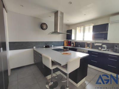 Maison - 173 m² - 7 pièces