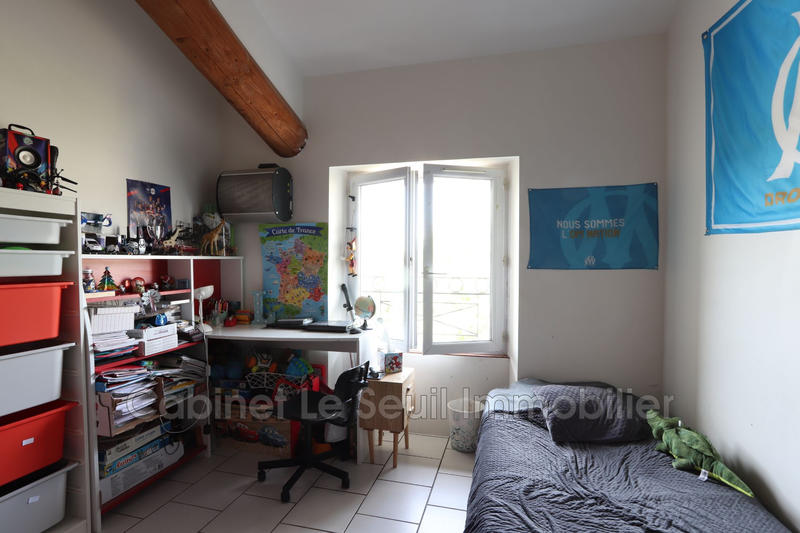 Maison - 216 m² - 10 pièces