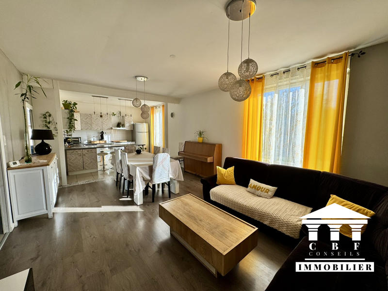 Maison - 145 m² - 6 pièces