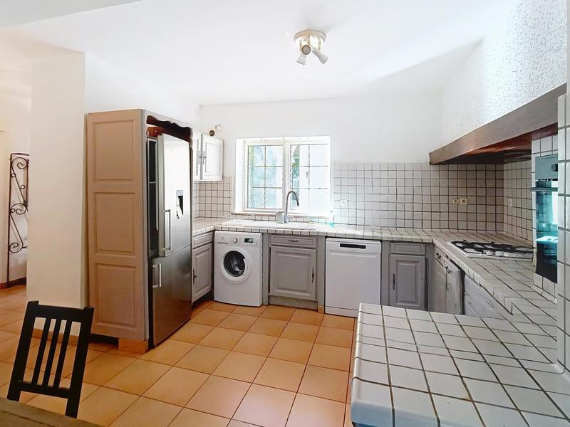 Villa - 183 m² - 5 pièces