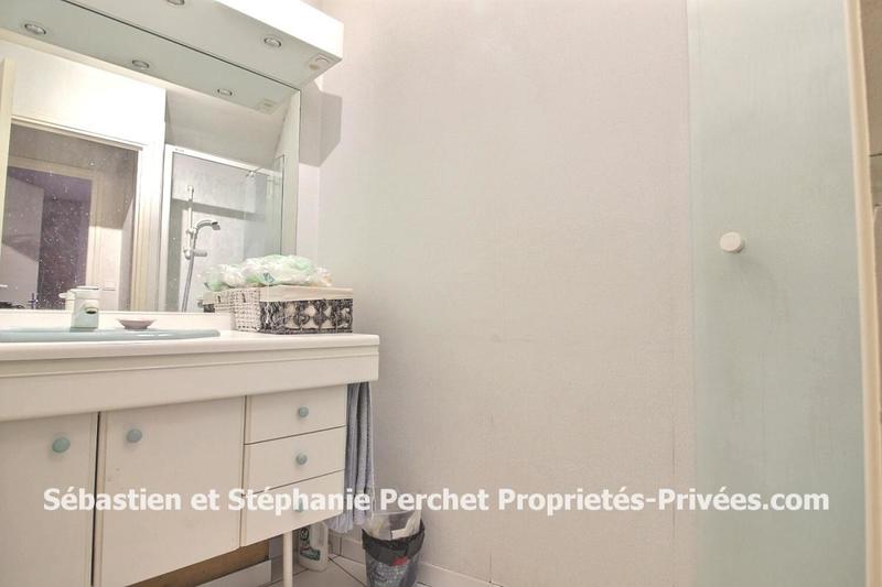 Maison - 213 m² - 8 pièces