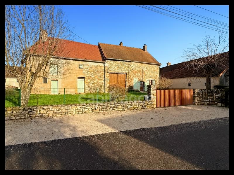 Maison en pierre - 44 m² - 2 pièces
