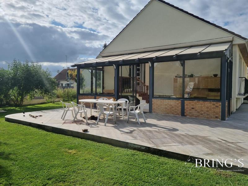 Maison - 120 m² - 6 pièces