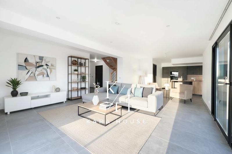 Maison contemporaine - 138 m² - 5 pièces