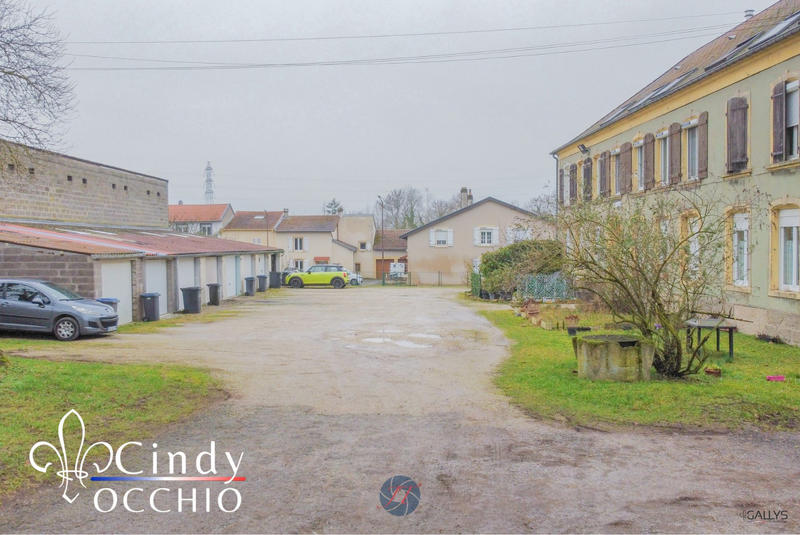 Appartement - 77 m² - 3 pièces