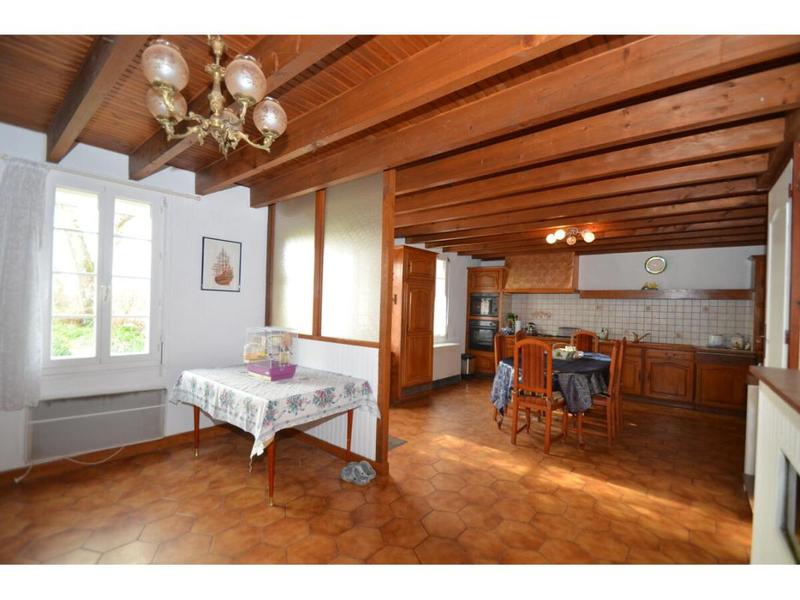 Corps de ferme - 141 m² - 4 pièces