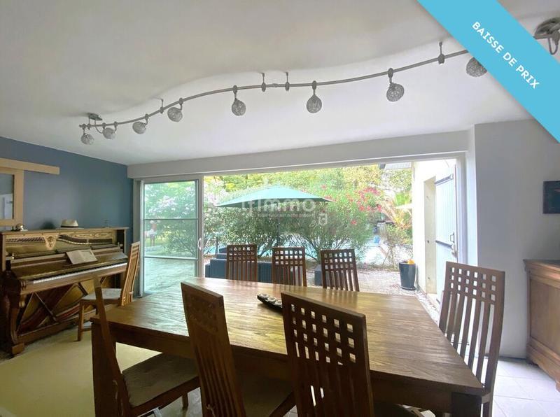 Maison - 209 m² - 6 pièces