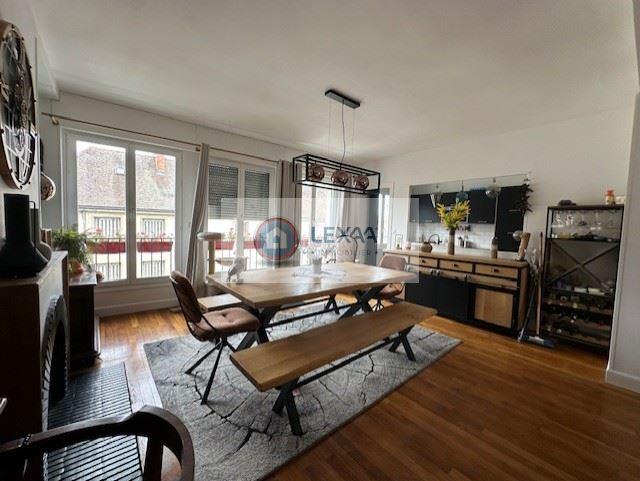 Appartement - 86 m² - 4 pièces