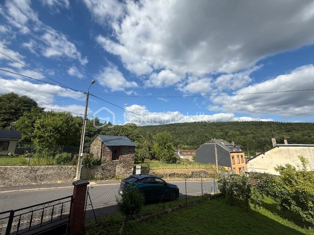 Maison de village - 90 m² - 5 pièces