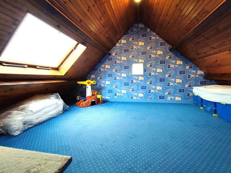 Maison - 200 m² - 10 pièces