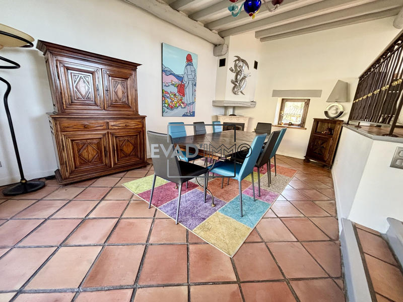 Ferme - 242 m² - 10 pièces