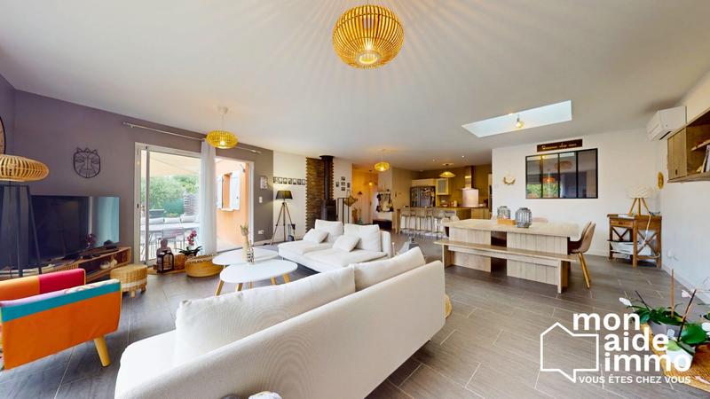 Maison contemporaine - 139 m² - 5 pièces