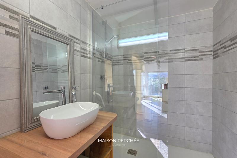 Maison - 97 m² - 4 pièces