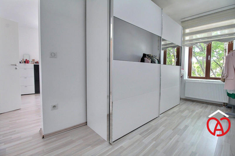 Maison - 143 m² - 7 pièces