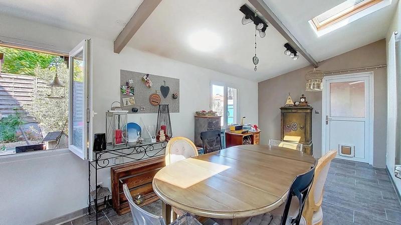 Maison - 145 m² - 7 pièces