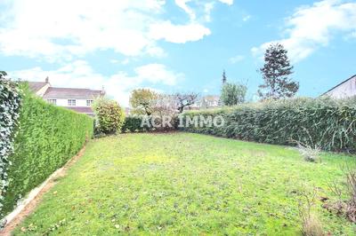 Maison - 110 m² - 6 pièces