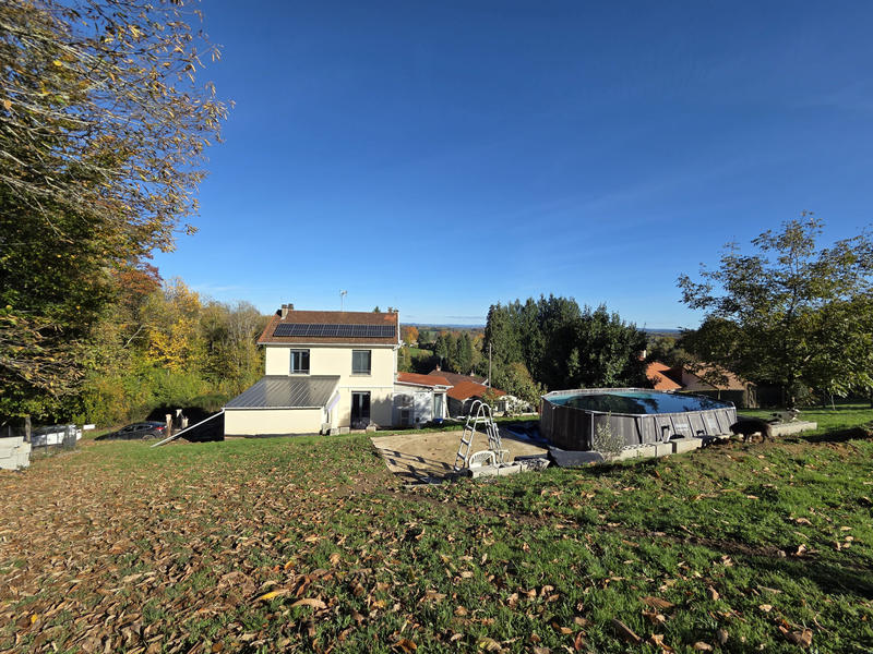 Maison - 137 m² - 5 pièces