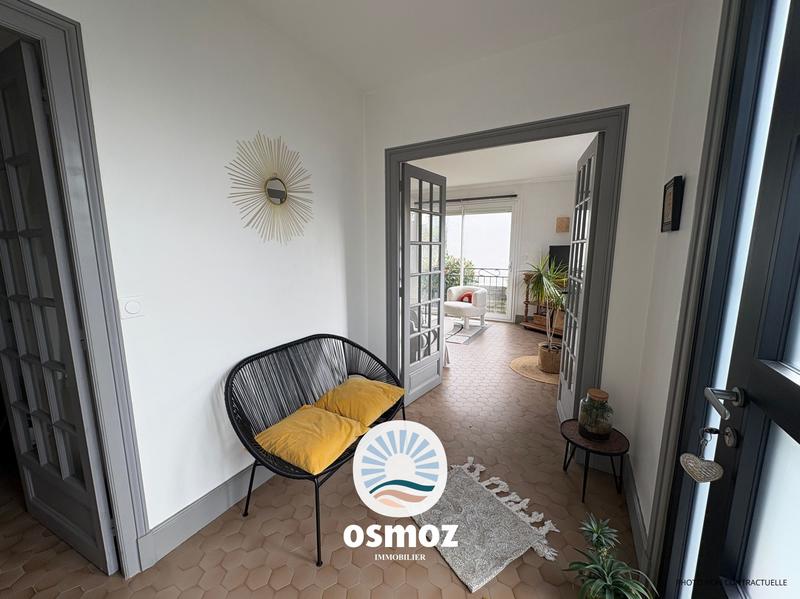 Maison - 166 m² - 6 pièces