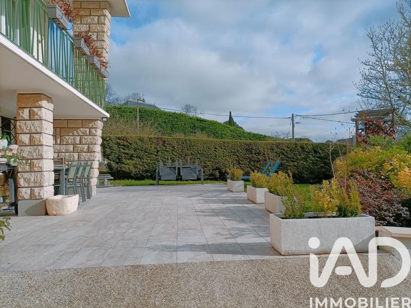 Maison - 140 m² - 7 pièces