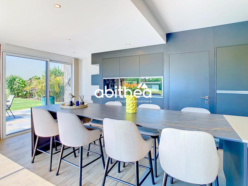 Maison - 153 m² - 6 pièces