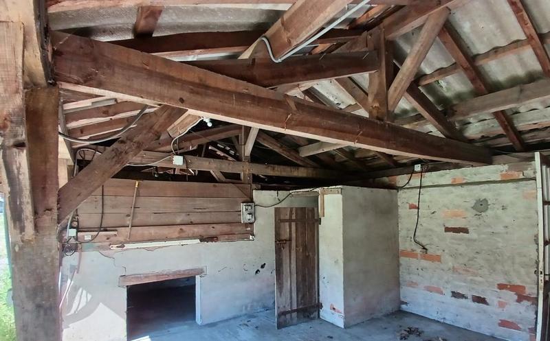 Terrain constructible - 2 400 m²