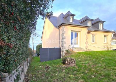 Maison - 126 m² - 6 pièces