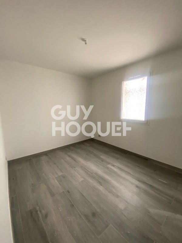 Maison - 93 m² - 4 pièces