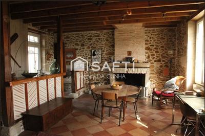 Maison - 180 m² - 7 pièces