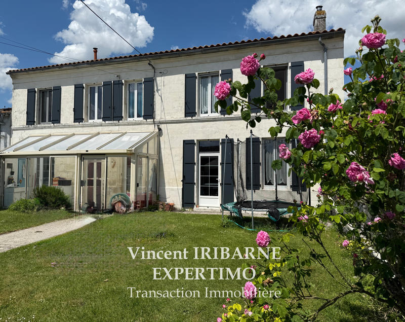 Maison - 140 m² - 5 pièces